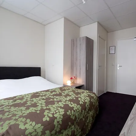 贝亨奥普佐姆老荷兰酒店 酒店 贝亨奥普佐姆